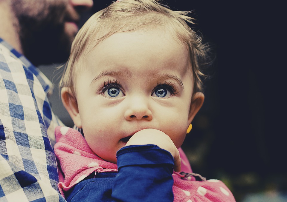 Changer de serrures pour la sécurité de bébé