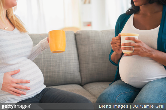 Café, tisane et thé pendant la grossesse : ce qu’il faut savoir